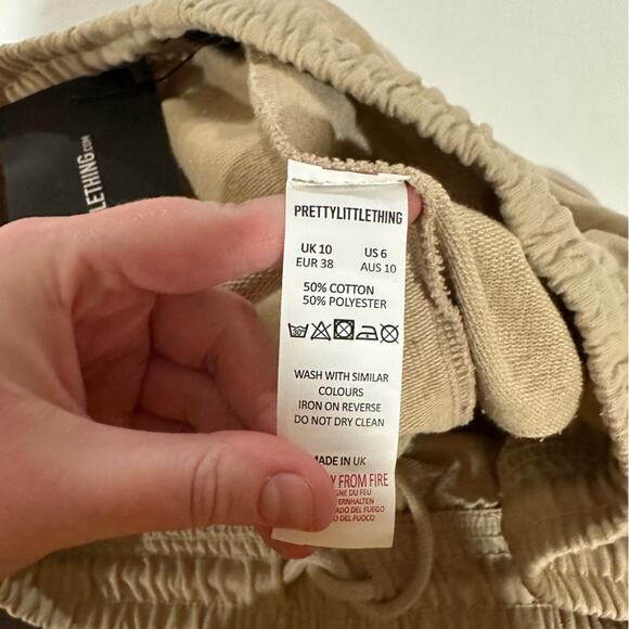 Pretty Little Thing Tan High Rise Pull On Shorts Size 6 - Picture 5 of 8